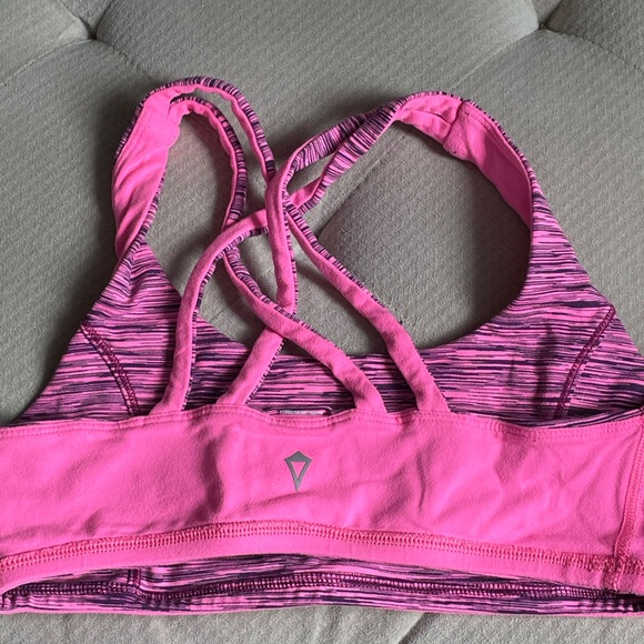 Ivivva reversible sports bra - Picture 3 of 4